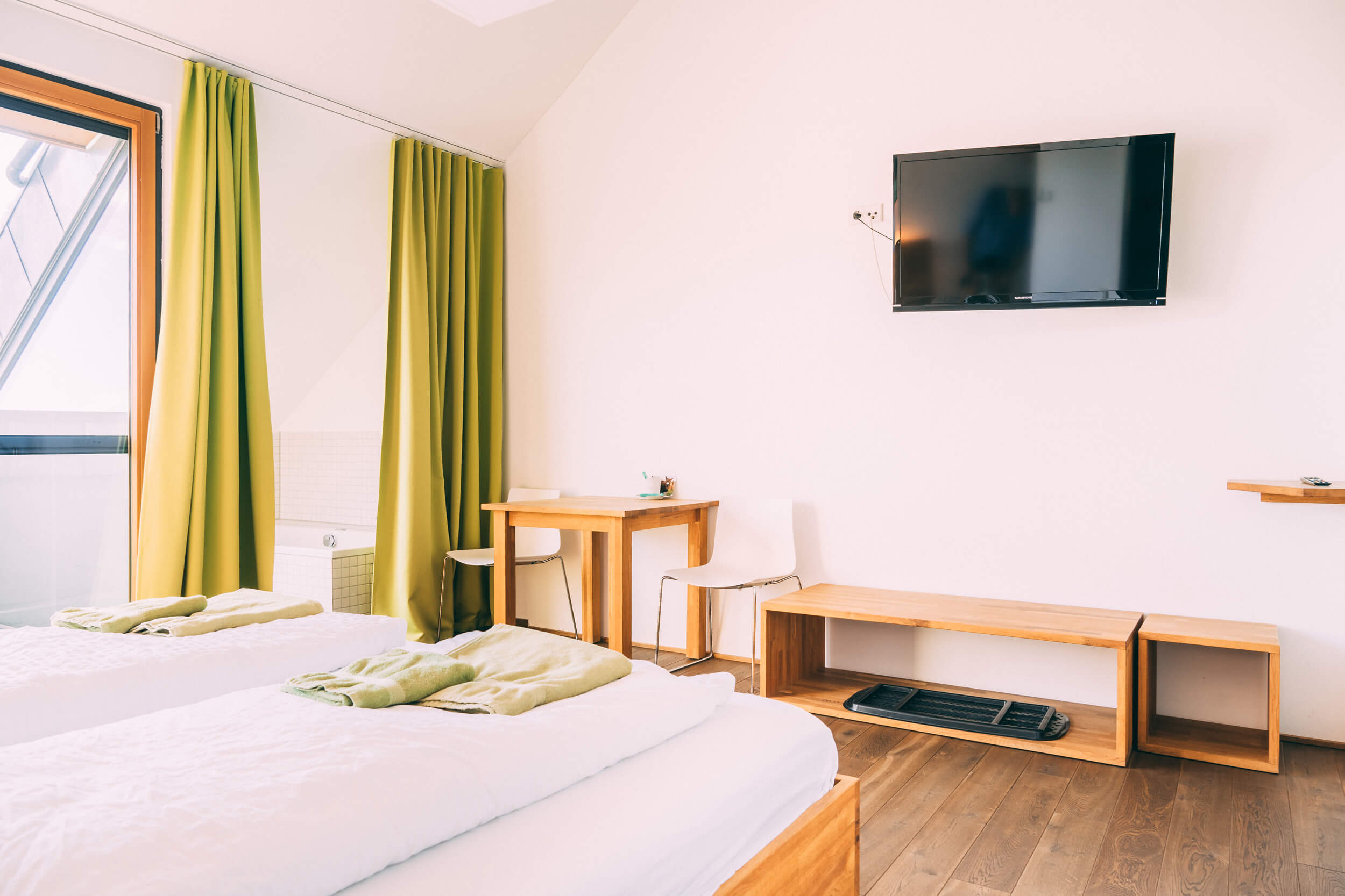 Vy: semesterlägenhet vid Bodensjön: Juniorsuite | Gut Hügle