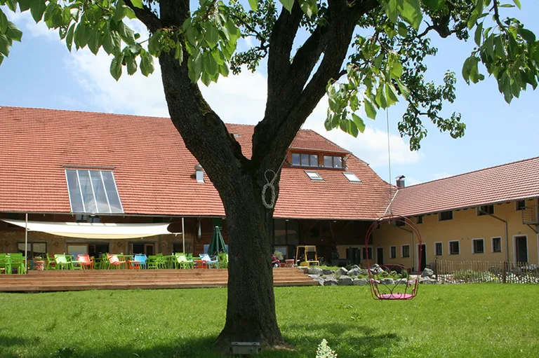 Ansicht: Ravensburger Spieleland Übernachtung auf Gut Hügle