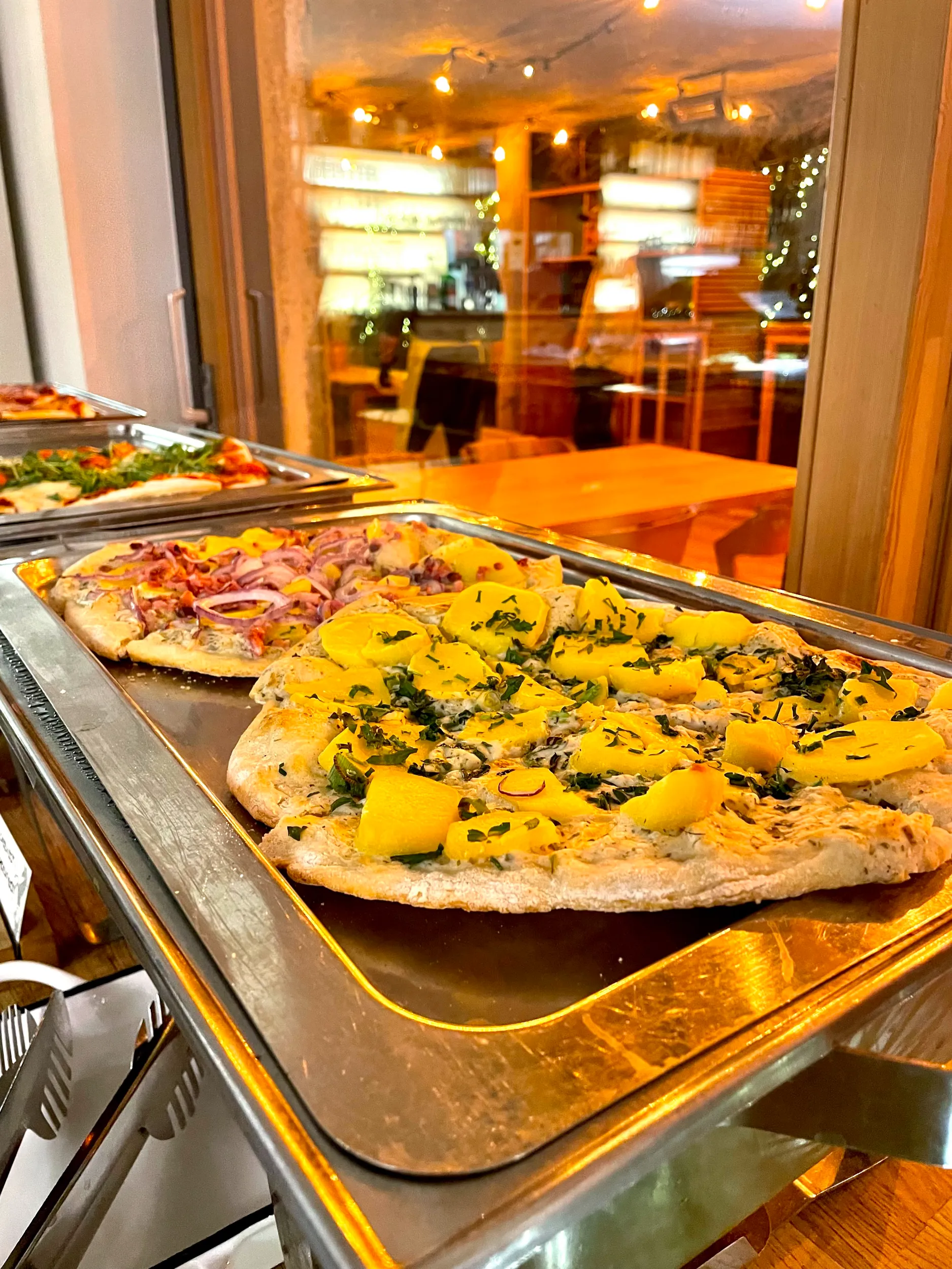 Ansicht: Dinnete Buffet